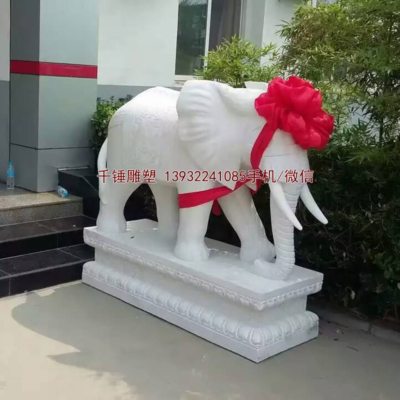 沧州市森林生态园门口汉AG九游会雕大象安装现场