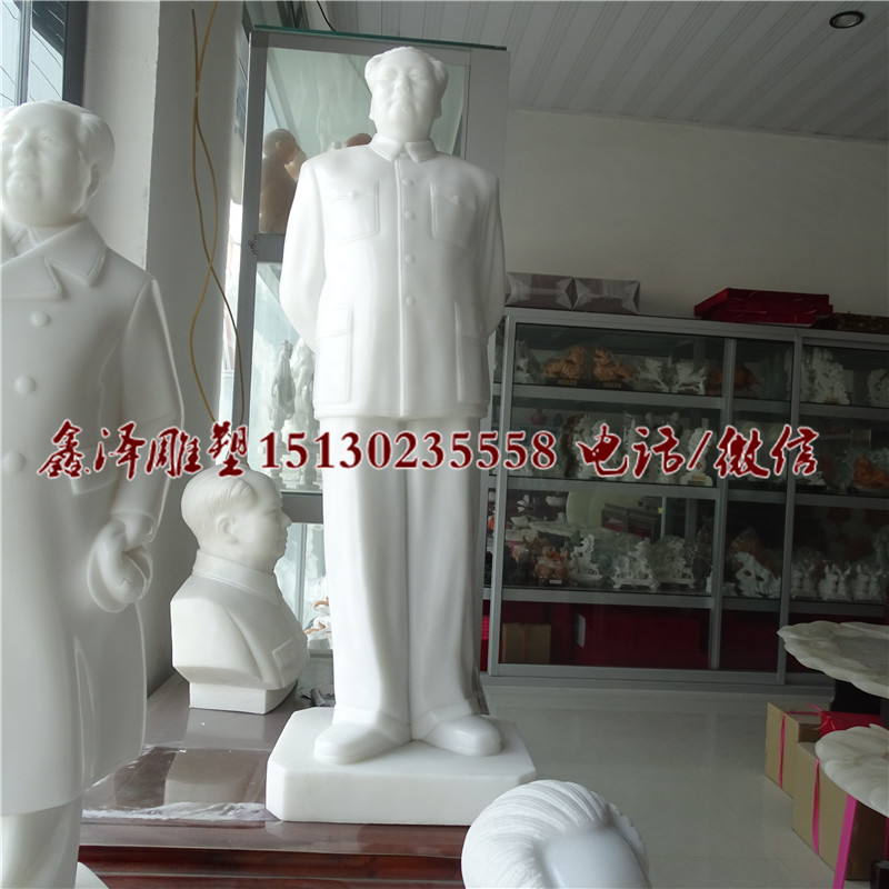 汉AG九游会雕雕刻站像 雕刻毛主席摆件 雕塑办公室工艺品毛泽东摆件
