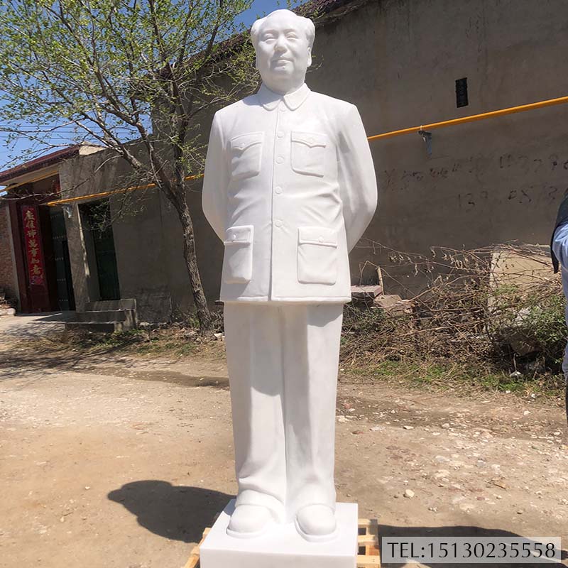 汉AG九游会雕人物毛主席雕像定制厂家